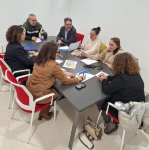 Reunión con Raquel Clemente y Emma Buj en Teruel sobre la Proposición de Ley aprobada en el Congreso
